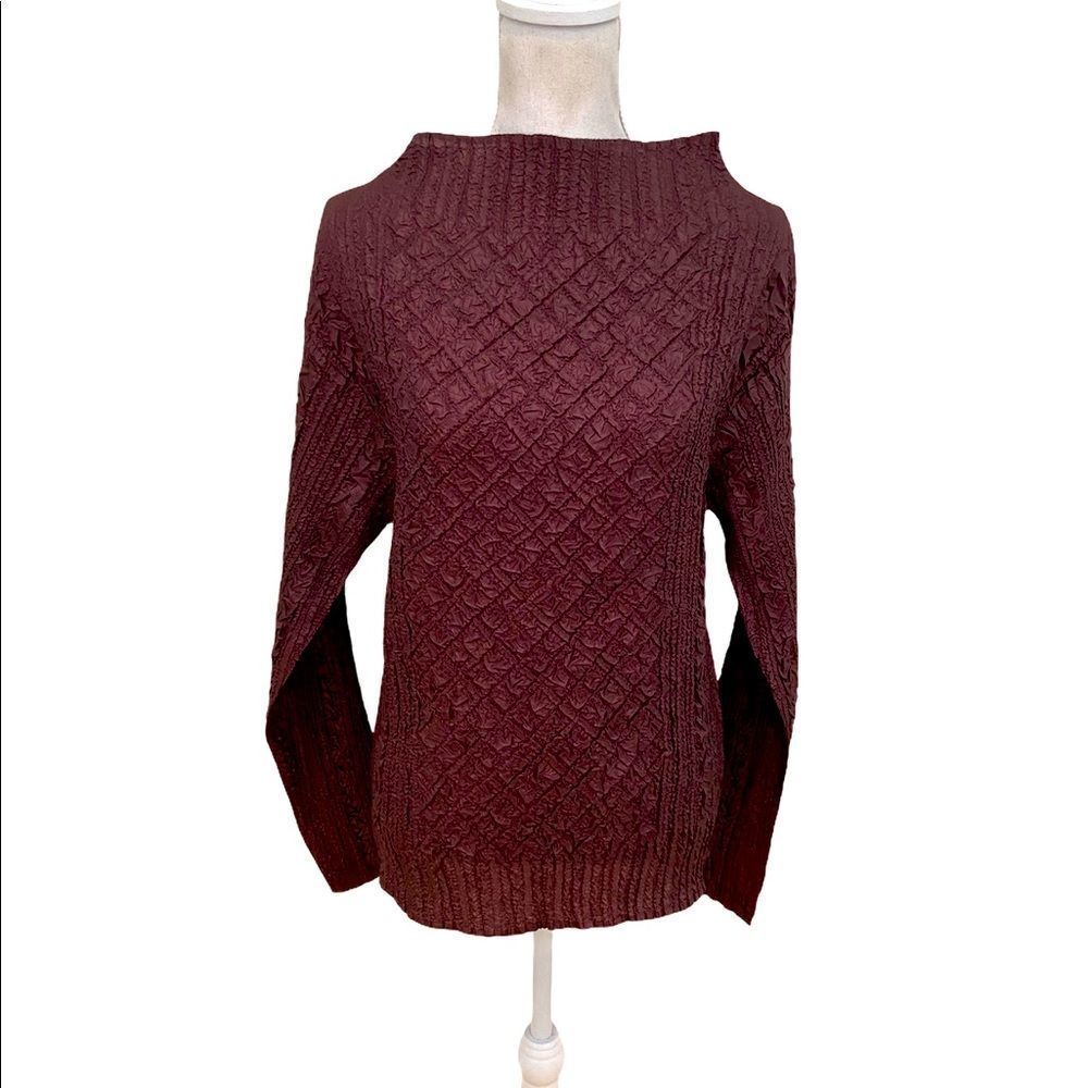 W.D.N.Y. Brown crinkle long sleeve blouse size medium